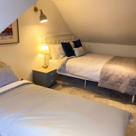 The Little Ayr Bnb Seaside Apartment Bagian luar foto